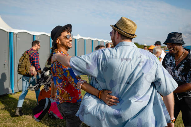 Best Luxury portable toilet rental  in Robbins, IL
